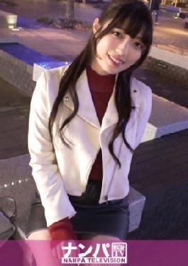 Yokohama Girl’s First Erotic Encounter: Lustful Battle on the Bed!