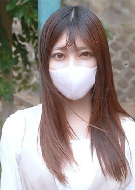 Beautiful Hairdresser’s Outdoor Erotic Photoshoot with 21-Year-Old Woman